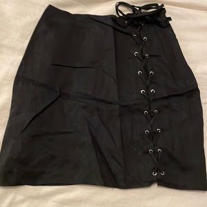 Lace up linen mini skirt